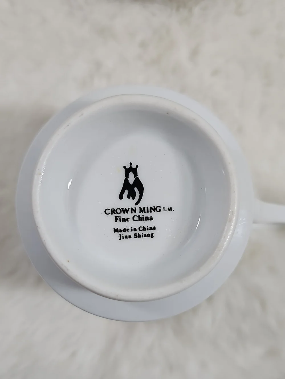 Crown Ming Christina Footed Cup & Saucer Set. 1 set